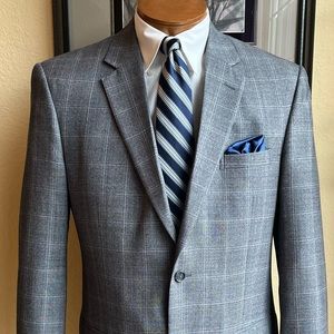 Jos. A. Bank All Wool Gray Windowpane Jacket Size 42L Tailored Fit
